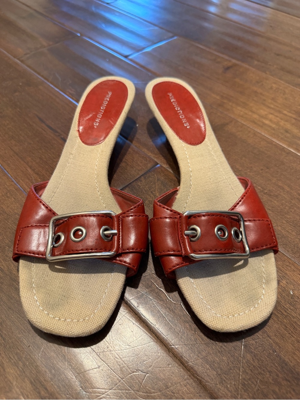 Predictions Red Buckle Sandals - Picture 6 of 7